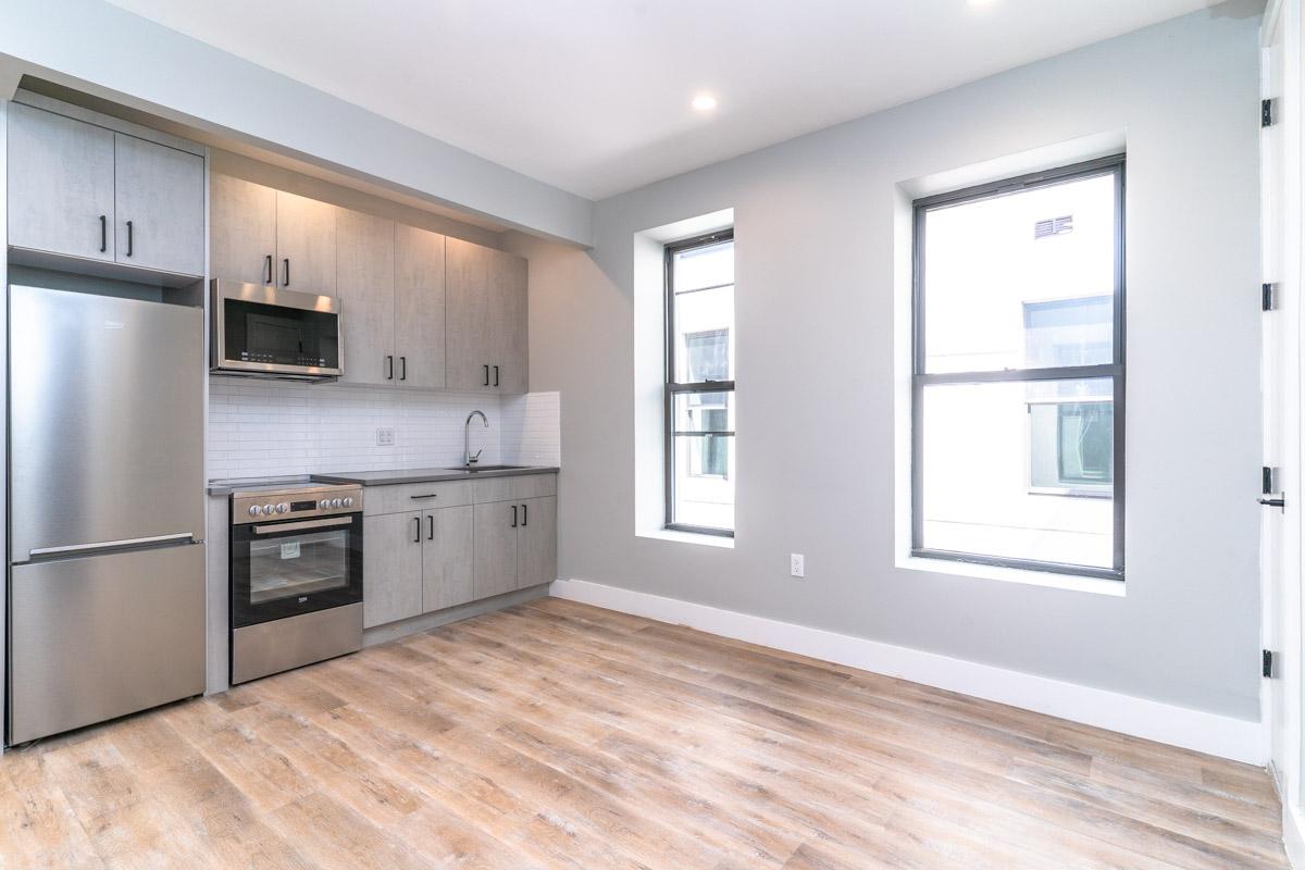 1365 St Johns Pl Brooklyn, NY Brooklyn, New York 11213 Unit 2B photo 3