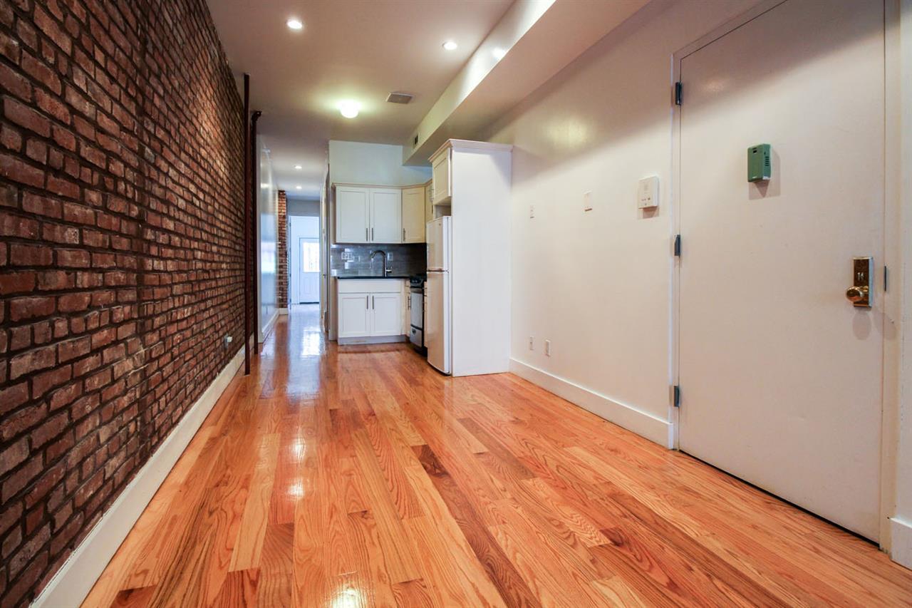 13 Humboldt Street, Brooklyn, NY 11206 Unit 4L photo 2