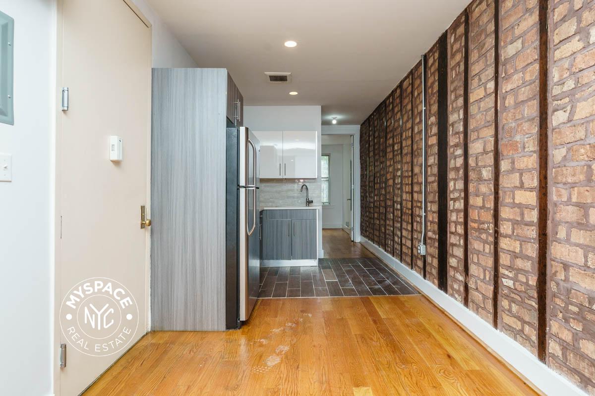 31 Montrose Avenue, Brooklyn, NY Unit 2L photo 3