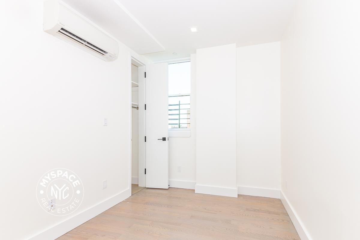 2911 Albemarle Rd Brooklyn, New York 11232 Unit 4R photo 3