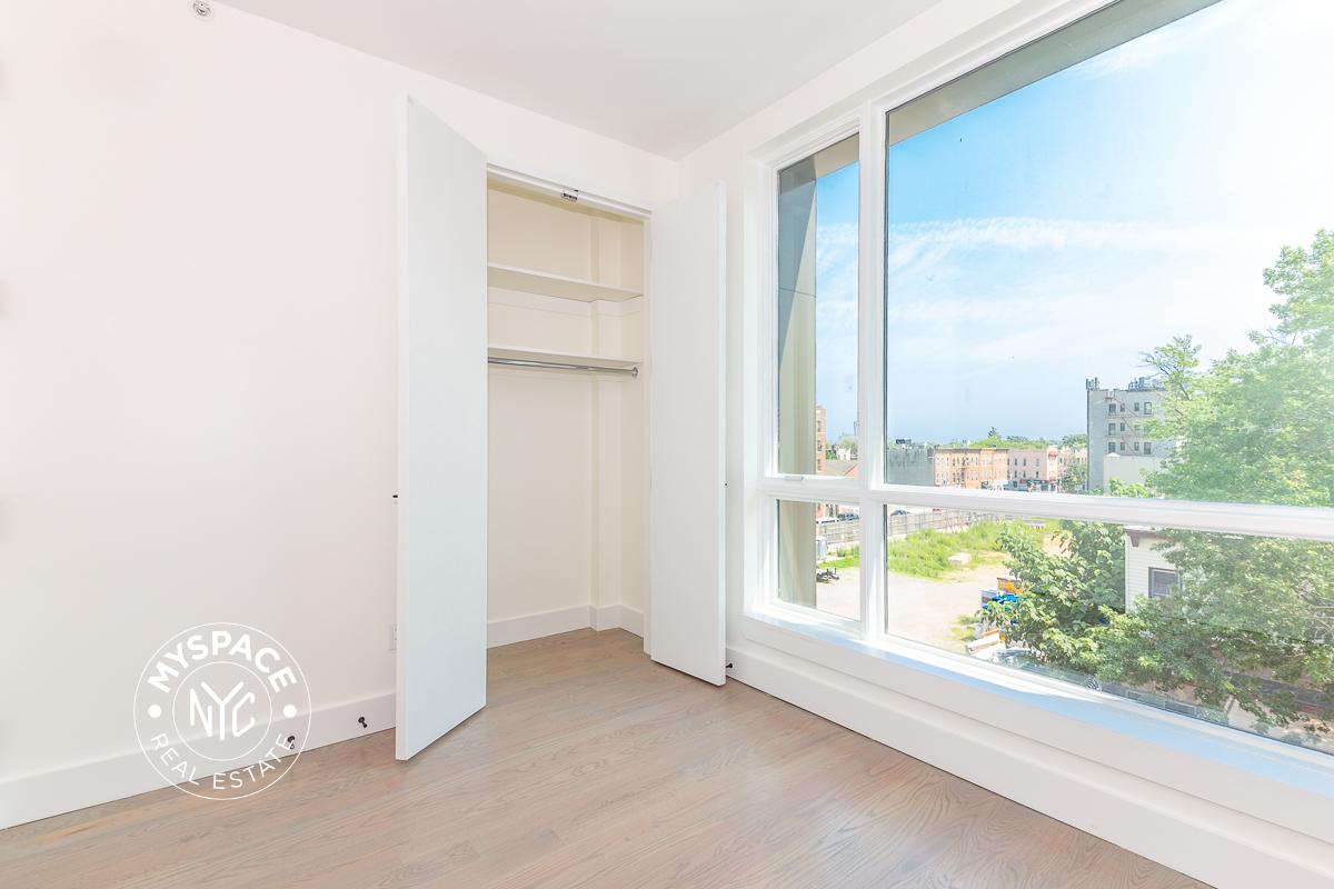 2911 Albemarle Rd Brooklyn, New York 11232 Unit 4R photo 4