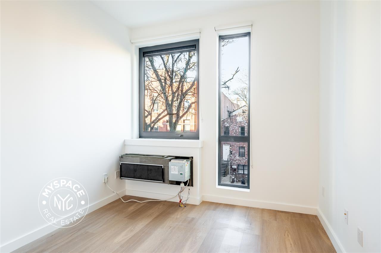 654 Madison Brooklyn, NY 11238 Unit 3F photo 2
