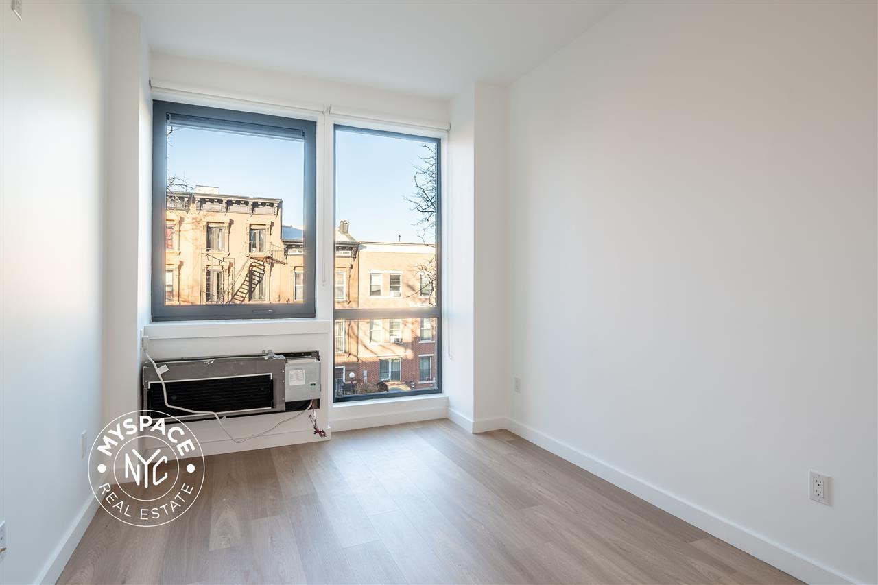 654 Madison Brooklyn, NY 11238 Unit 3F photo 3