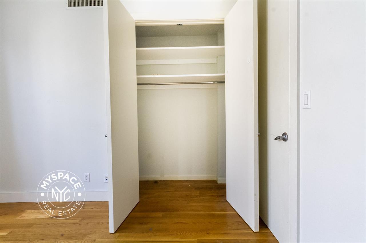 22 Fayette St, Brooklyn, NY 11206 Unit 3R photo 4