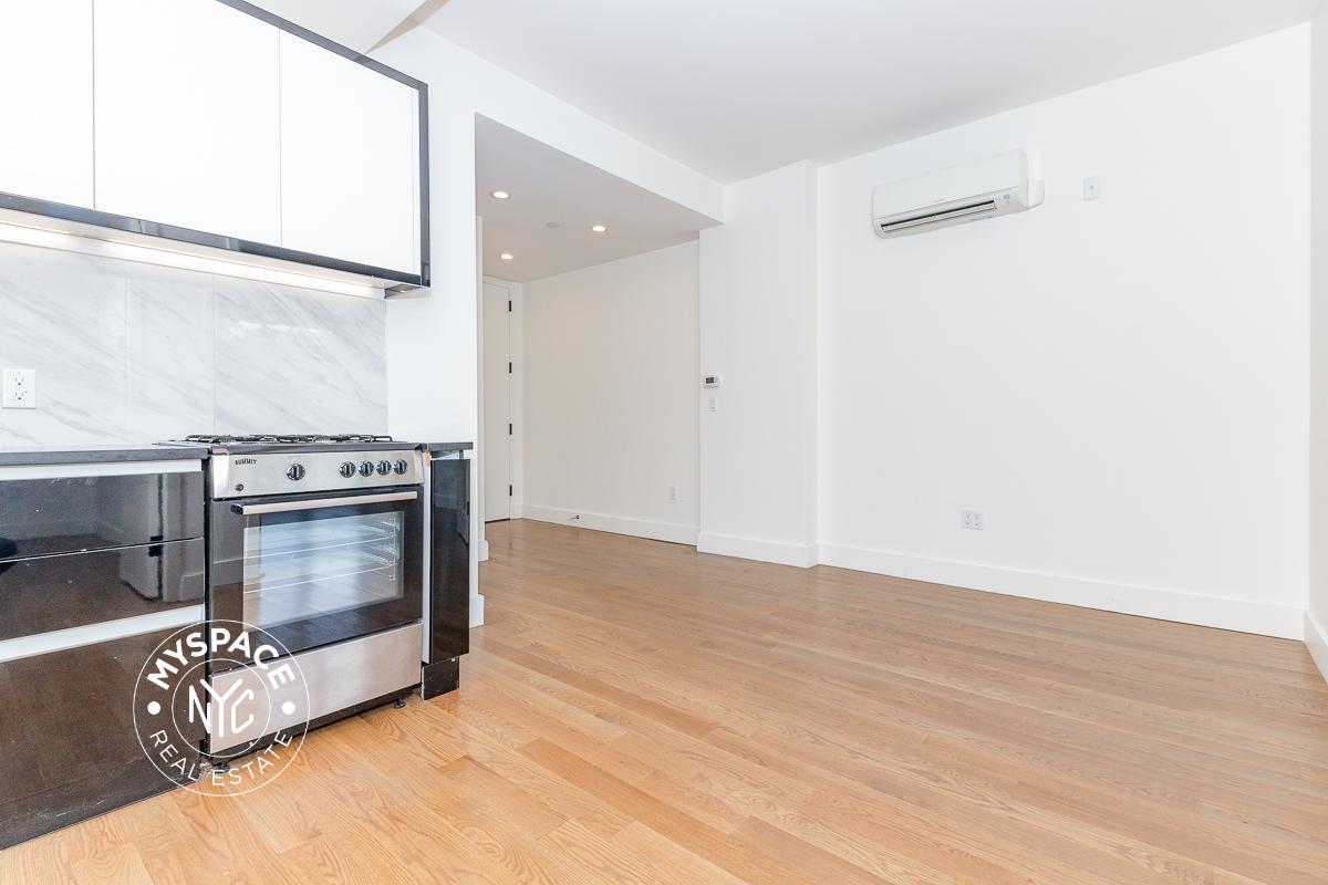 581 Ocean Pkwy, Brooklyn, NY 11218 Unit 8E photo 3