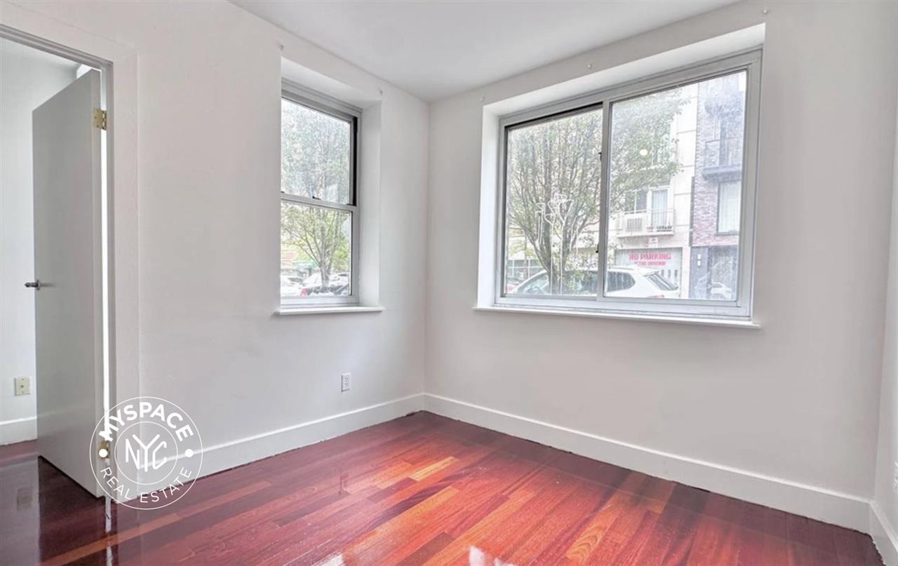 14 Meserole Street, Brooklyn, NY 11206 Unit 1B photo 2