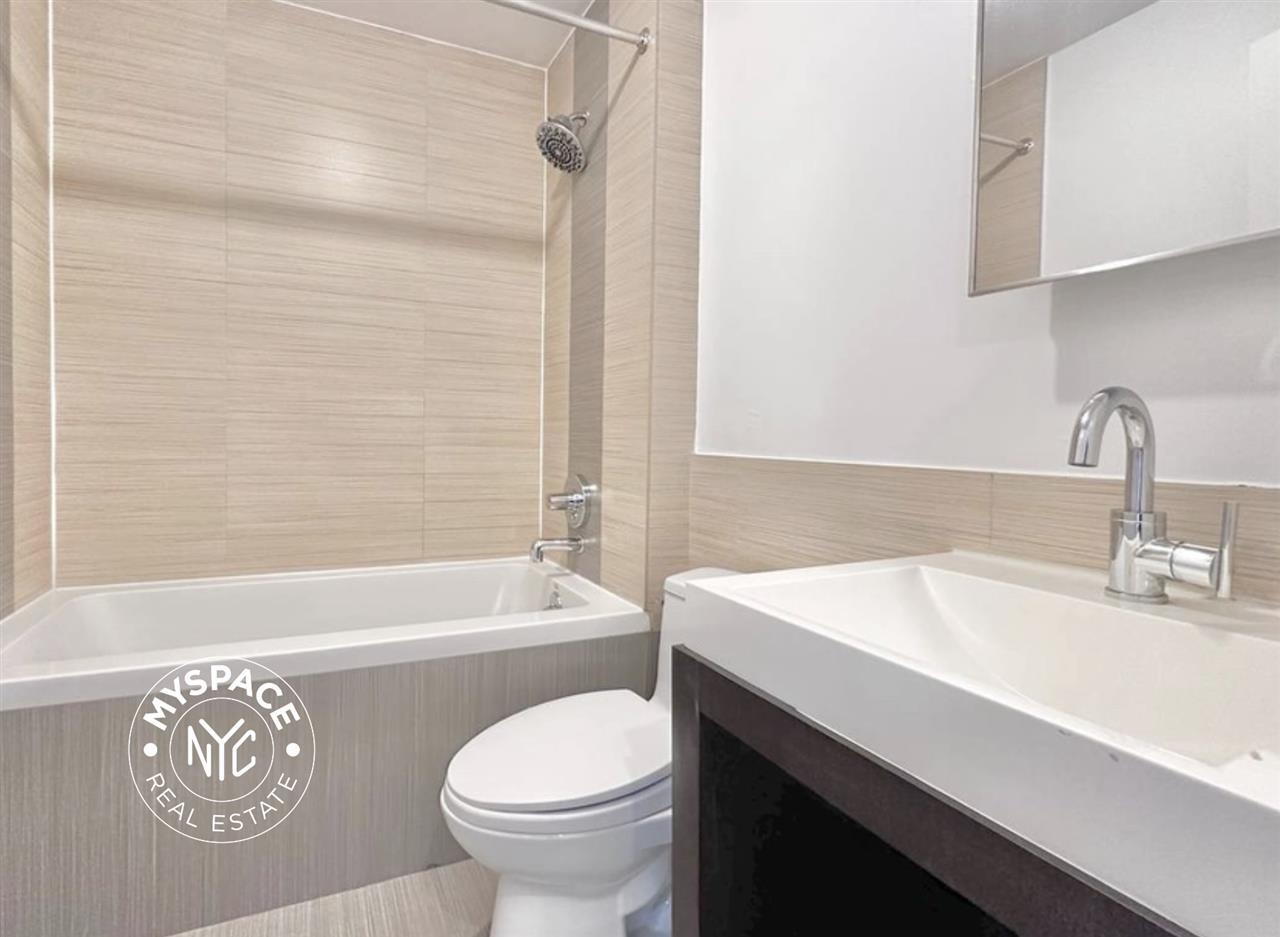 14 Meserole Street, Brooklyn, NY 11206 Unit 1B photo 4