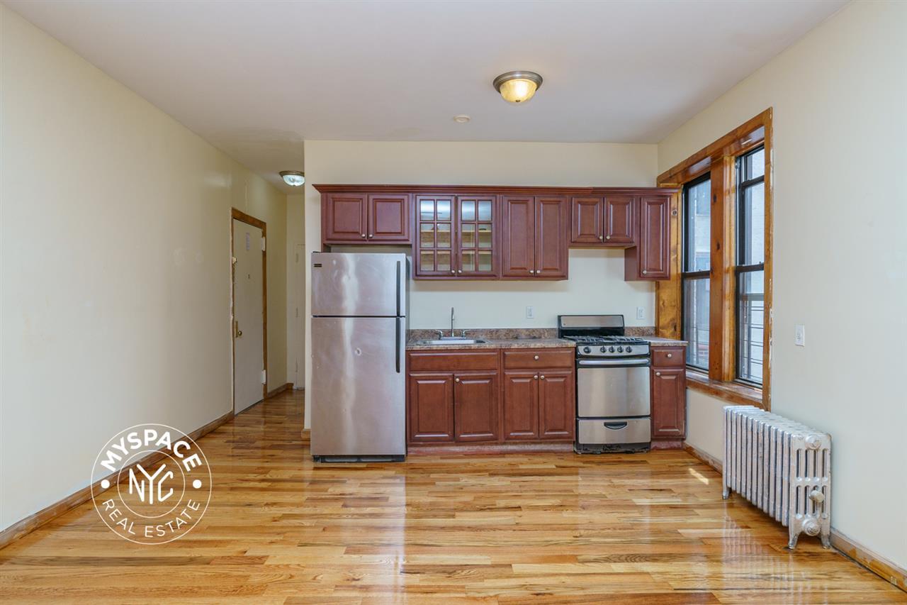 1497 Carroll St, Brooklyn, NY 11213 Unit 28 photo 2