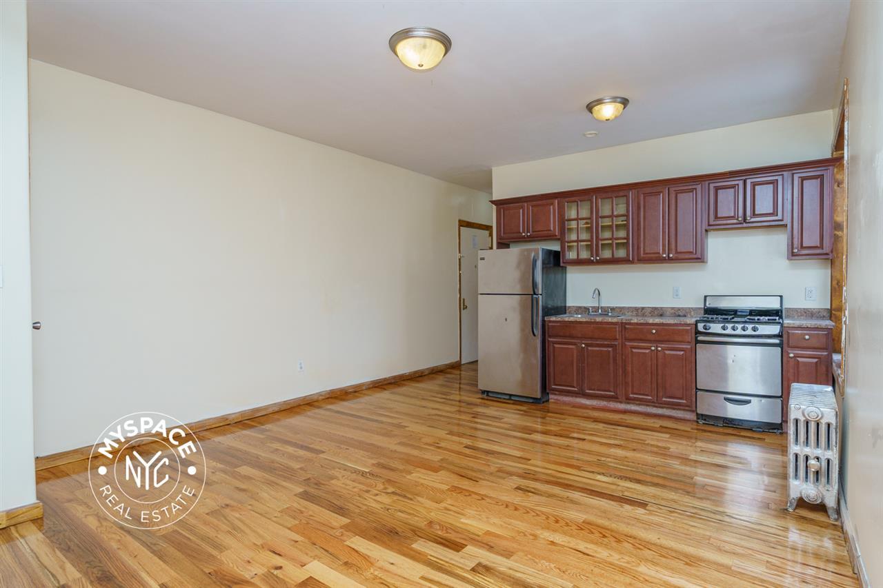 1497 Carroll St, Brooklyn, NY 11213 Unit 28 photo 3