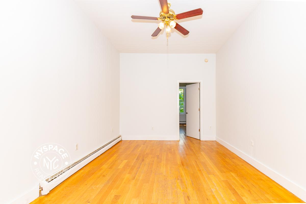 828 Halsey St, Brooklyn, NY 11233 Unit 1B photo 3