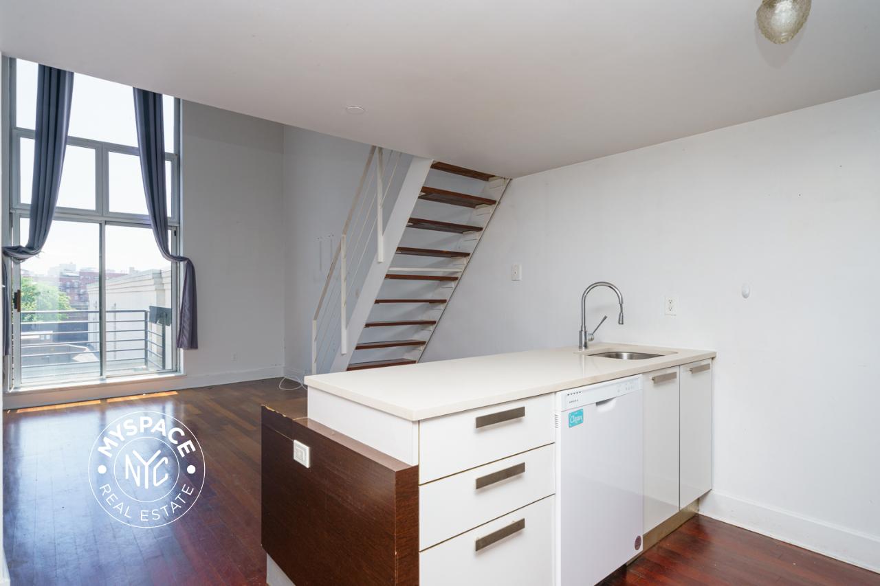 16 Meserole Street, Brooklyn, NY 11206 Unit 2B photo 4